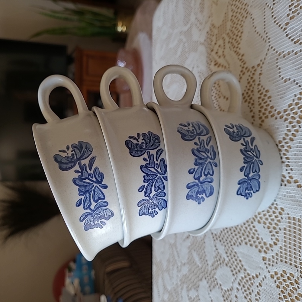Mugs